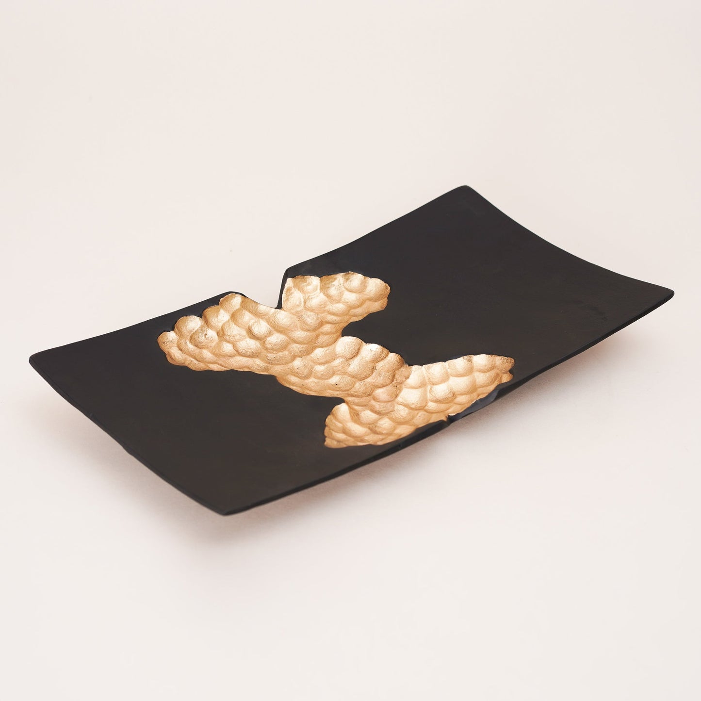 AuraMesh Platter - BLACK & GOLD