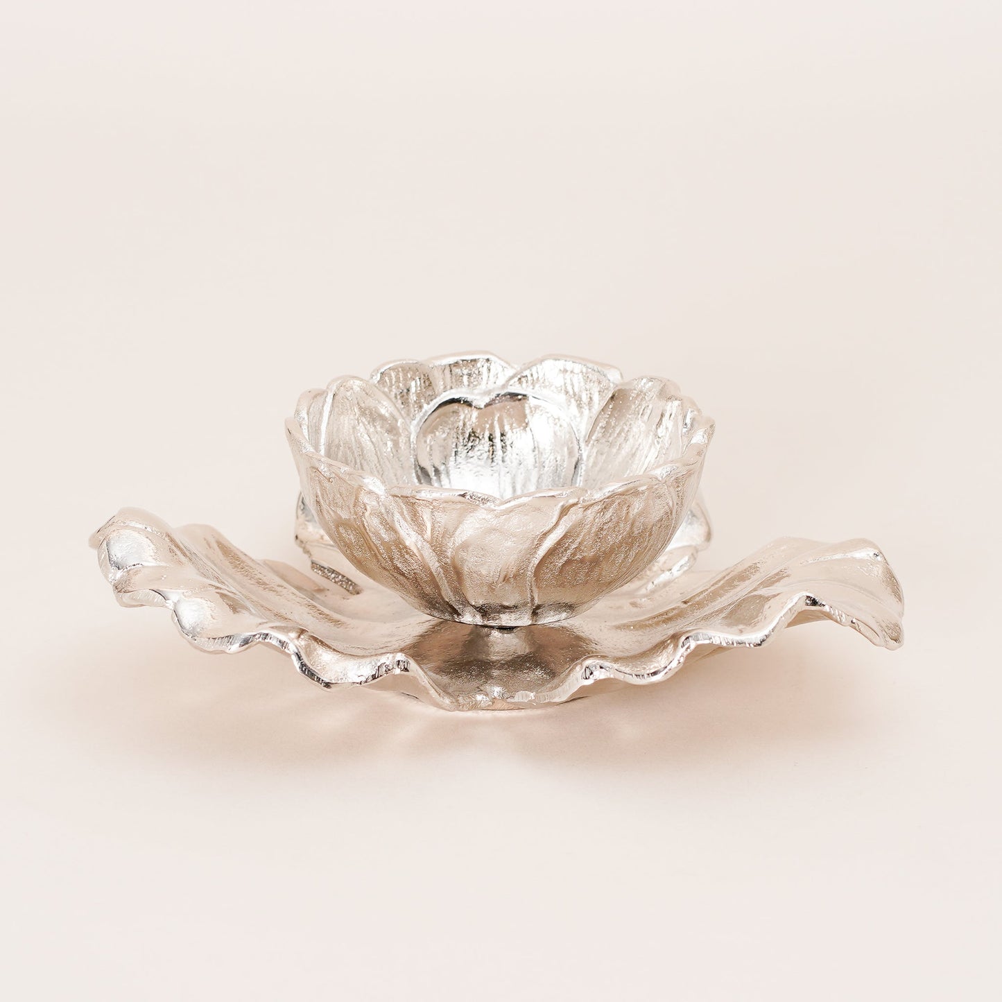 Blooming Foliage Bowl